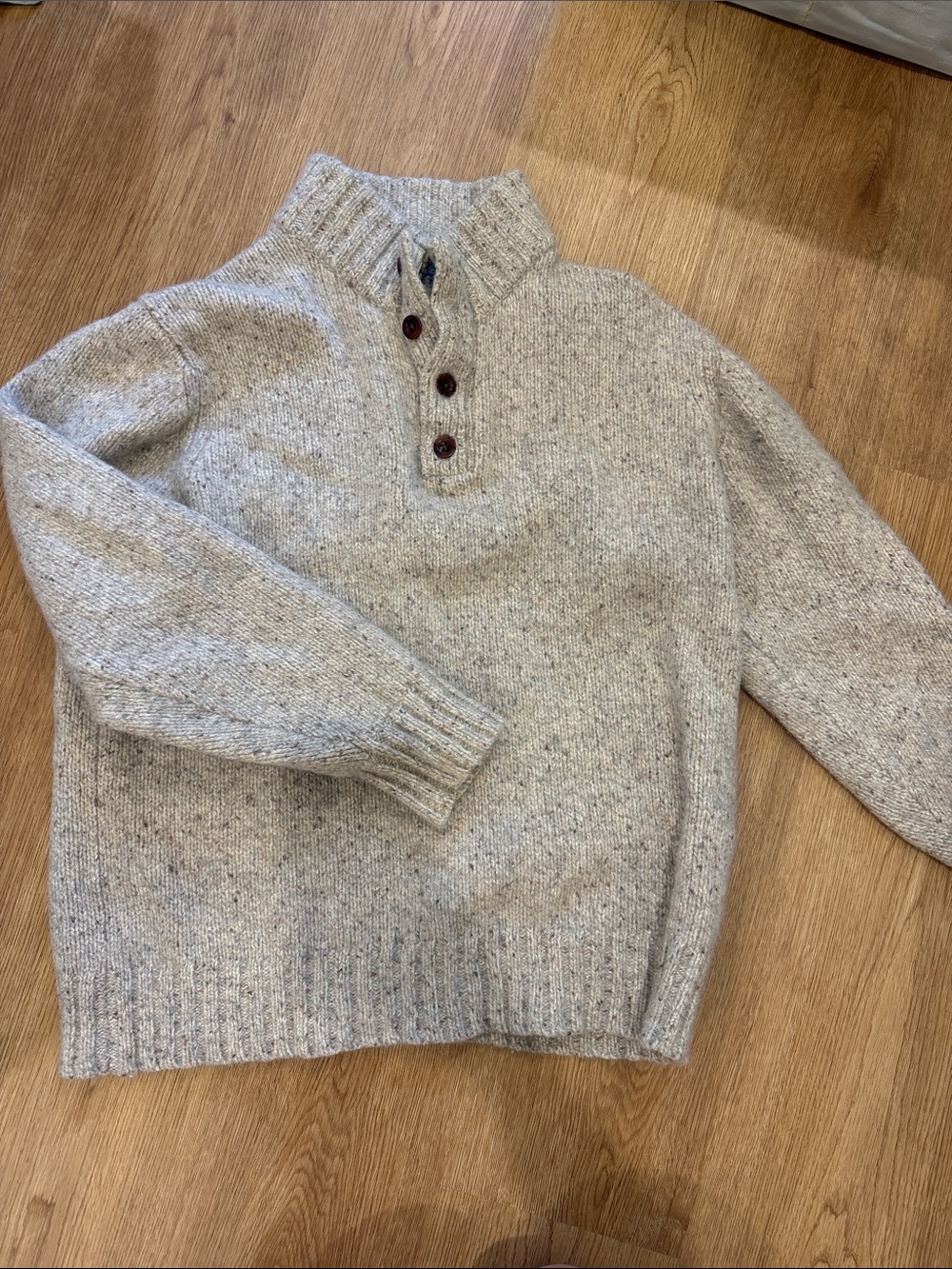 Orvis Men's Turtleneck Sweater in Heather Gray with Brown Buttons